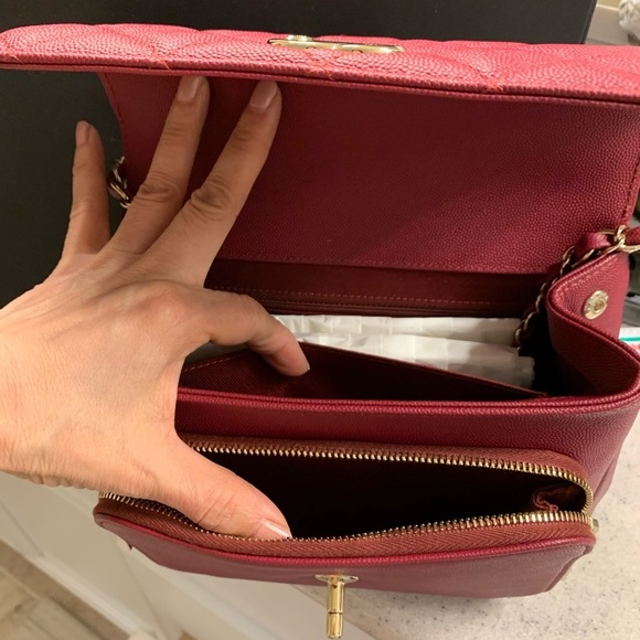 NEW - 💯💯% Authentic Caviar Quilted MEDIUM Affinity Flap. 🪴PRICE IS FIRM 🪴 - Picture 3 of 16